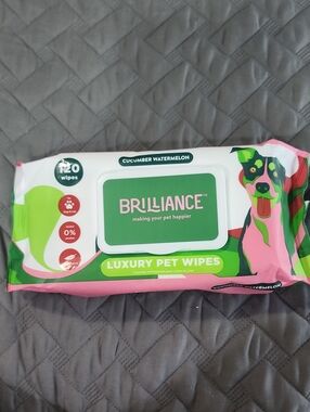 Brillance Cucumber Watermelon Luxury Pet Wipes for Dogs and Cats